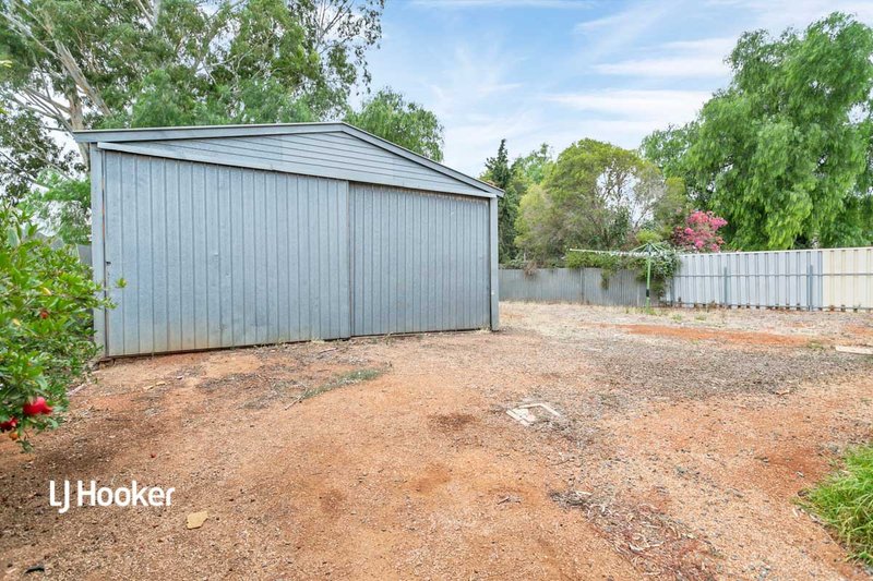 Photo - 33 Campbell Road, Elizabeth Downs SA 5113 - Image 13