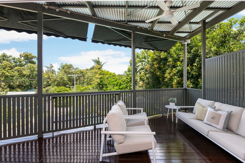 Photo - 33 Canberra Drive, Ashgrove QLD 4060 - Image 6