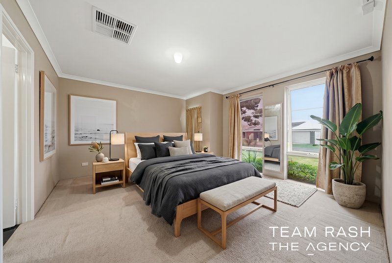 Photo - 33 Carbine Loop, Banksia Grove WA 6031 - Image 4