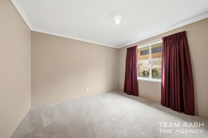 Photo - 33 Carbine Loop, Banksia Grove WA 6031 - Image 20