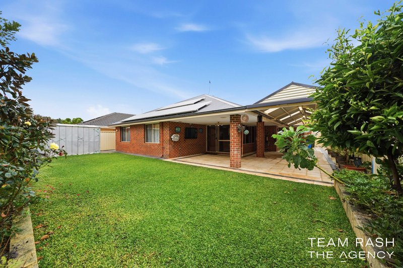 Photo - 33 Carbine Loop, Banksia Grove WA 6031 - Image 25