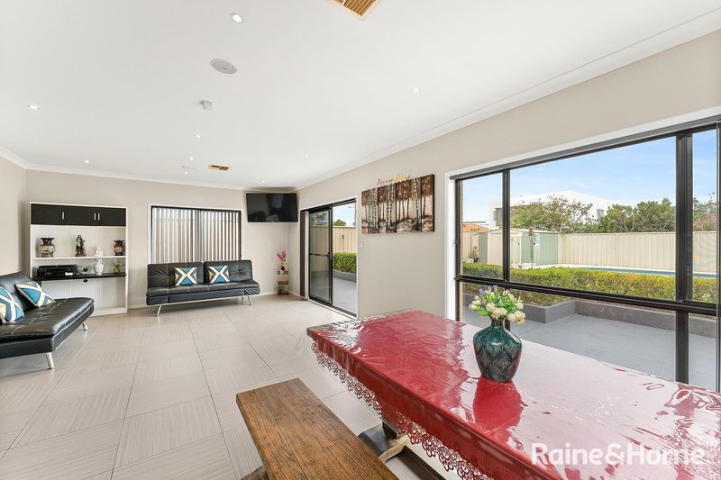 Photo - 33 Caroma Avenue, Kyeemagh NSW 2216 - Image 3