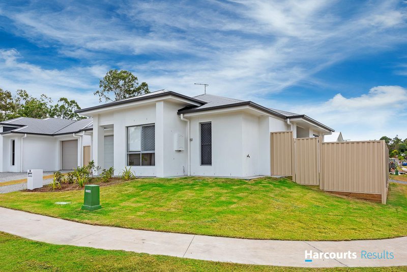 33 Carousel Street, Hillcrest QLD 4118