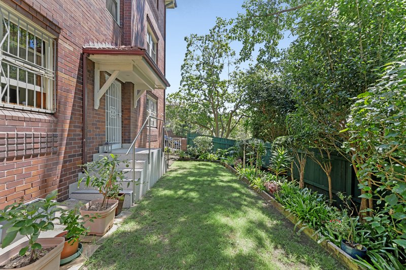 Photo - 3/3 Carr Street, Coogee NSW 2034 - Image 5