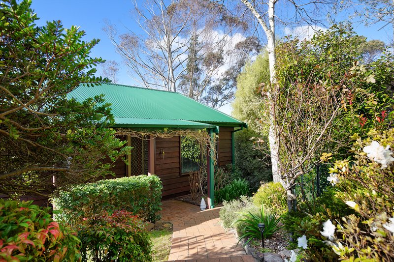 Photo - 33 Carrington Avenue, Mount Victoria NSW 2786 - Image 2