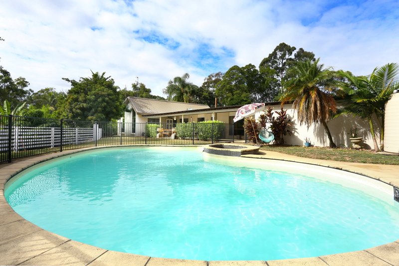 Photo - 33 Castle Hill Drive, Gaven QLD 4211 - Image 22