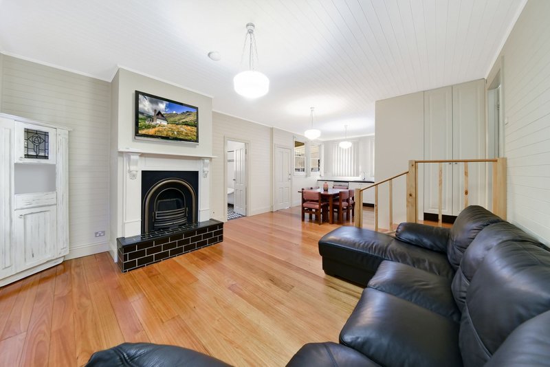 Photo - 33 Castlereagh Street, Penrith NSW 2750 - Image 4