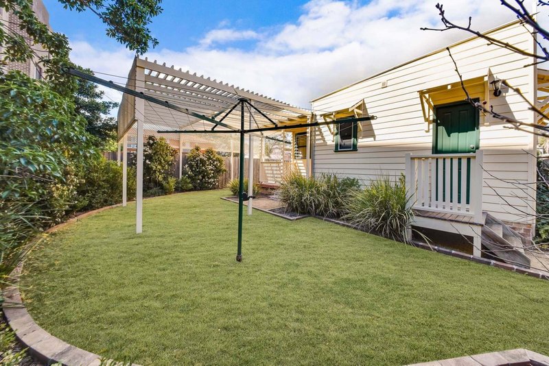 Photo - 33 Castlereagh Street, Penrith NSW 2750 - Image 5