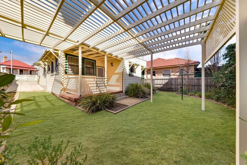 Photo - 33 Castlereagh Street, Penrith NSW 2750 - Image 15