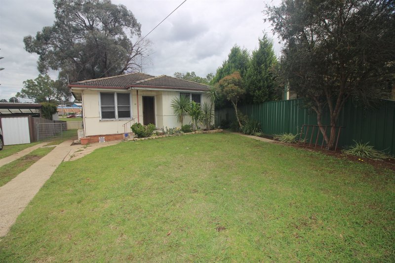 33 Cedar Crescent, North St Marys NSW 2760