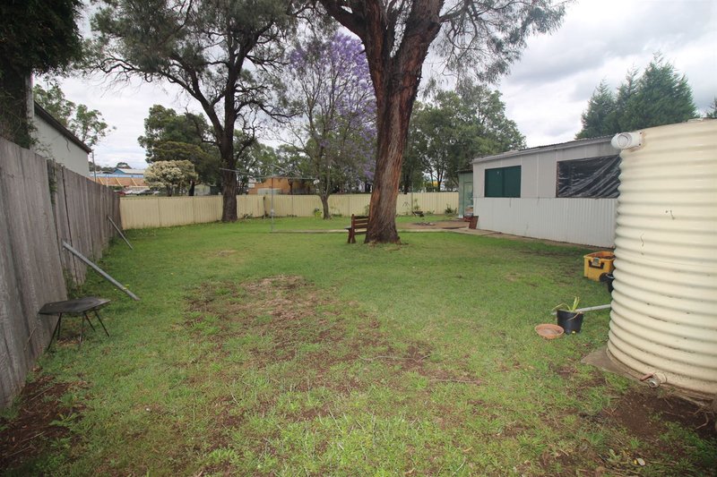 Photo - 33 Cedar Crescent, North St Marys NSW 2760 - Image 7