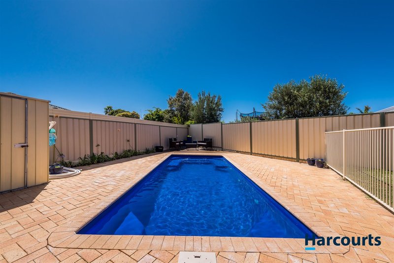 Photo - 33 Ceduna Way, Quinns Rocks WA 6030 - Image 7