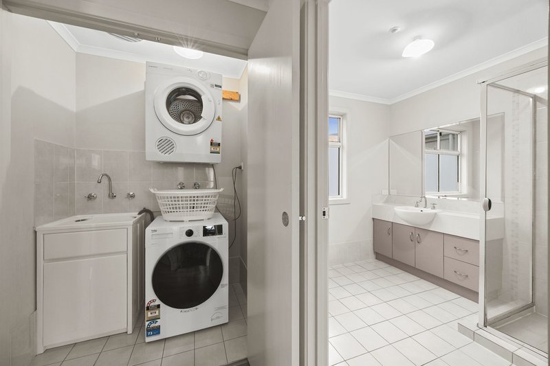 Photo - 33 Centenary Circuit, Andrews Farm SA 5114 - Image 16