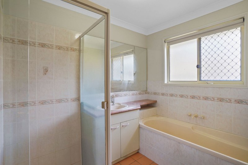 Photo - 33 Centennial Way, Forest Lake QLD 4078 - Image 11