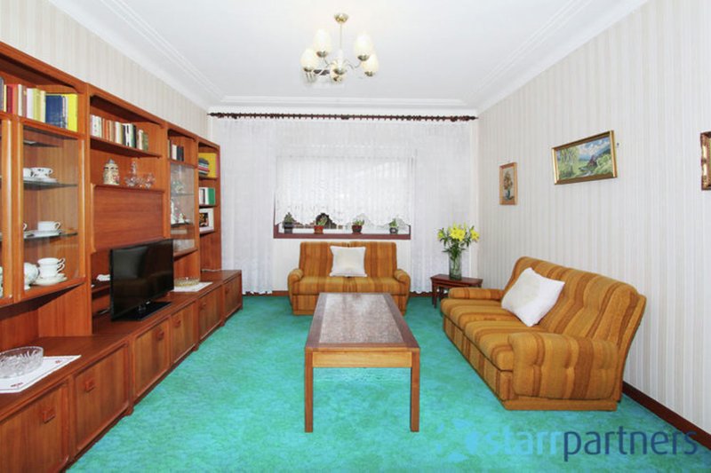 Photo - 33 Chelsea Street, Merrylands NSW 2160 - Image 4