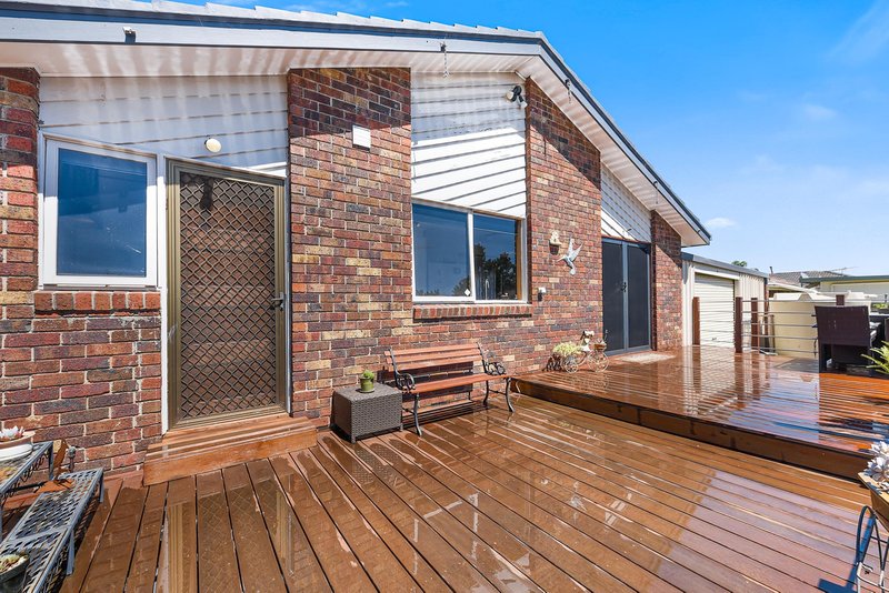 Photo - 33 Chirnside Road, Berwick VIC 3806 - Image 15