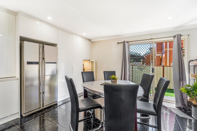 Photo - 3/3 Church Road, Moorebank NSW 2170 - Image 3