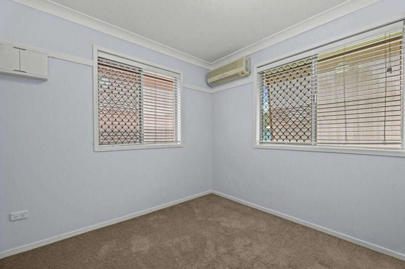 Photo - 33 Cleary Street, Centenary Heights QLD 4350 - Image 7