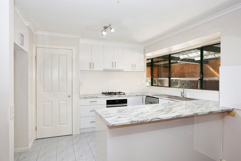 Photo - 33 Clematis Close, Meadow Heights VIC 3048 - Image 3