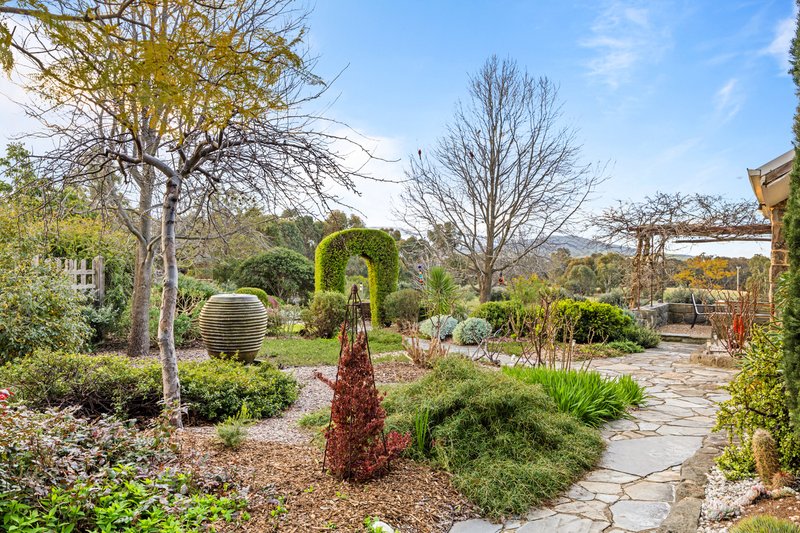 Photo - 33 Clokes Lane, Amphitheatre VIC 3468 - Image 22