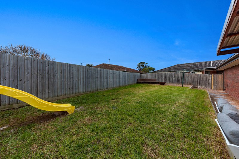 Photo - 33 Collins Crescent, Berwick VIC 3806 - Image 26