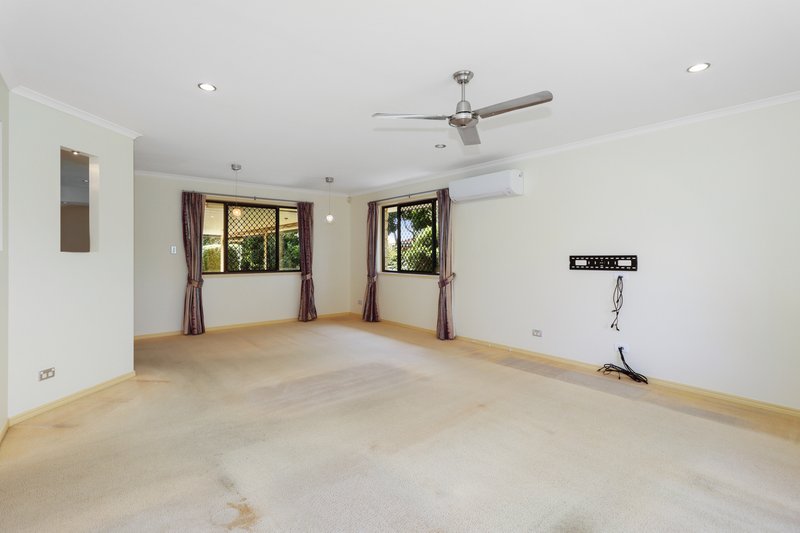 Photo - 33 Conondale Court, Torquay QLD 4655 - Image 3