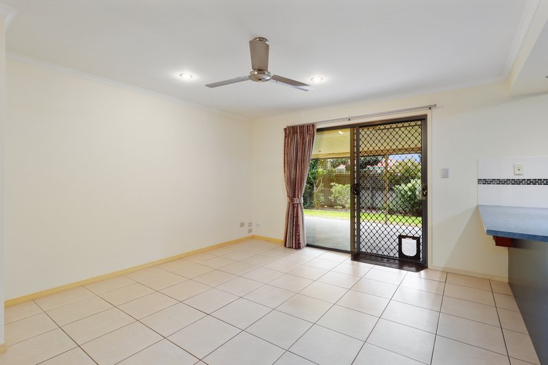 Photo - 33 Conondale Court, Torquay QLD 4655 - Image 7