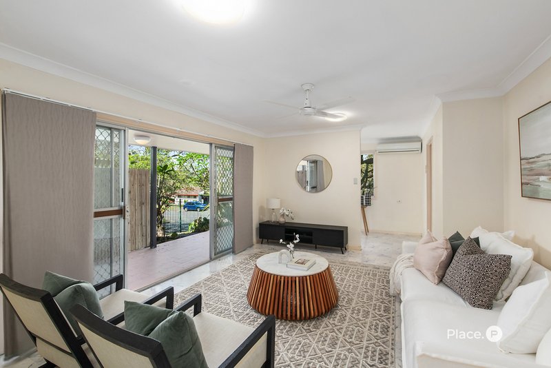 Photo - 33 Cooradilla Street, Jindalee QLD 4074 - Image 2