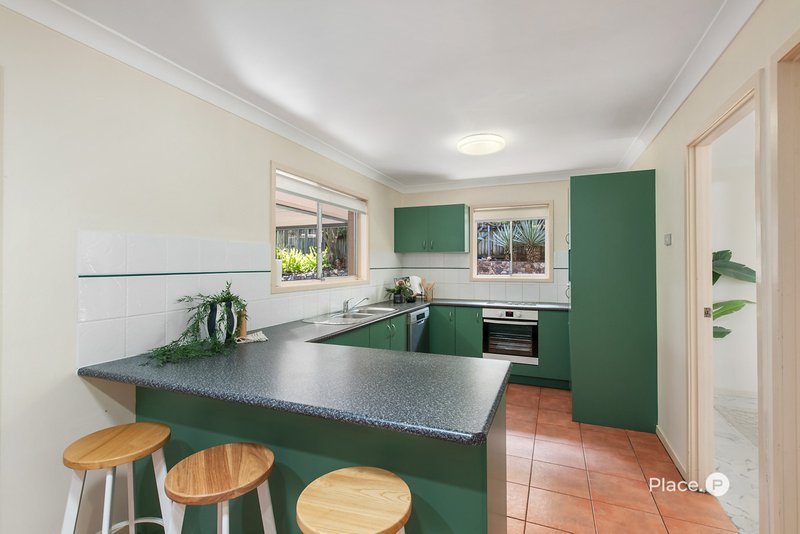 Photo - 33 Cooradilla Street, Jindalee QLD 4074 - Image 7