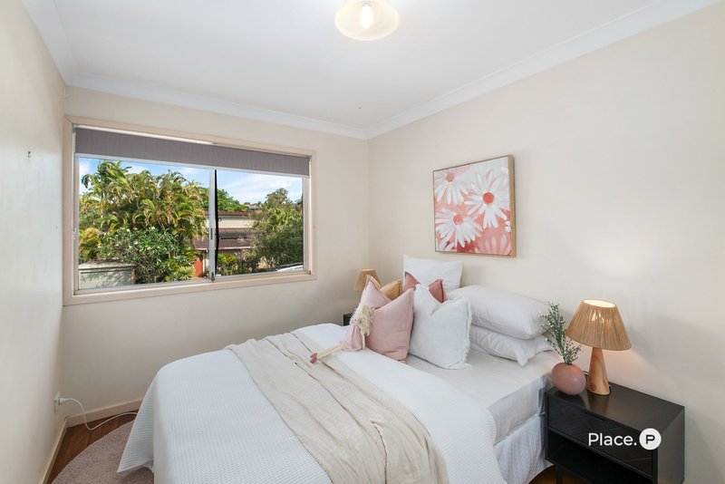 Photo - 33 Cooradilla Street, Jindalee QLD 4074 - Image 11