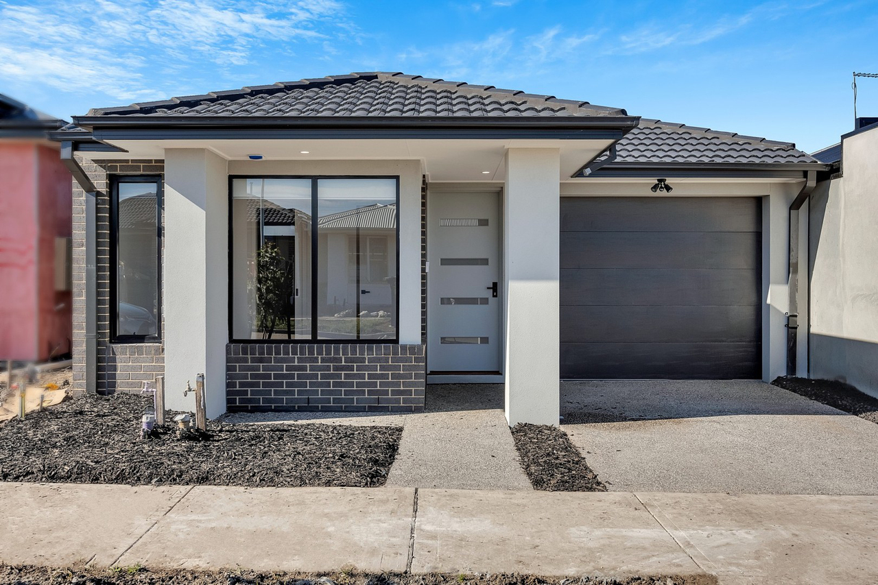 33 Countess Circuit, Wollert VIC 3750 - Image 1