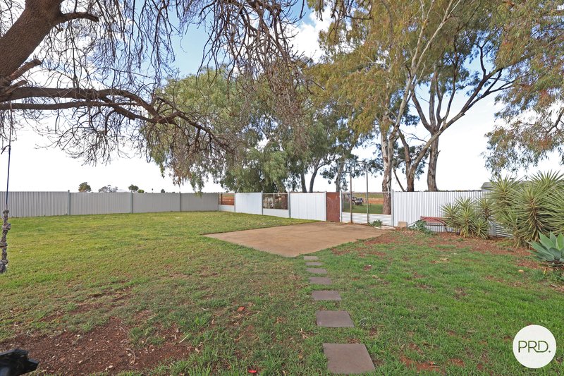 Photo - 33 Cowanna Avenue South, , Merbein South VIC 3505 - Image 18