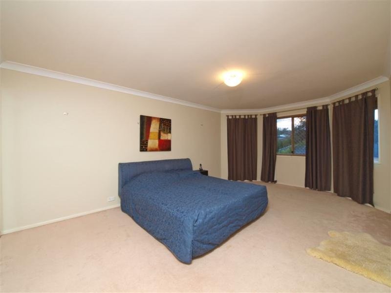 Photo - 33 Cowrie Parade, Albany Creek QLD 4035 - Image 11