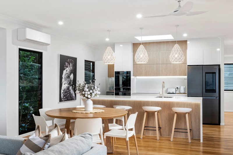 Photo - 33 Culla Culla Street, Battery Hill QLD 4551 - Image 2