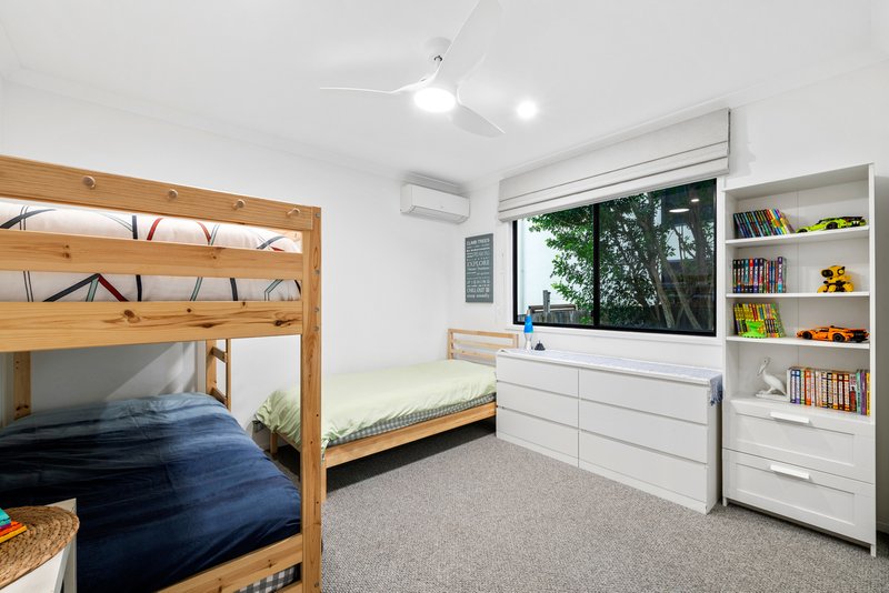 Photo - 33 Culla Culla Street, Battery Hill QLD 4551 - Image 12