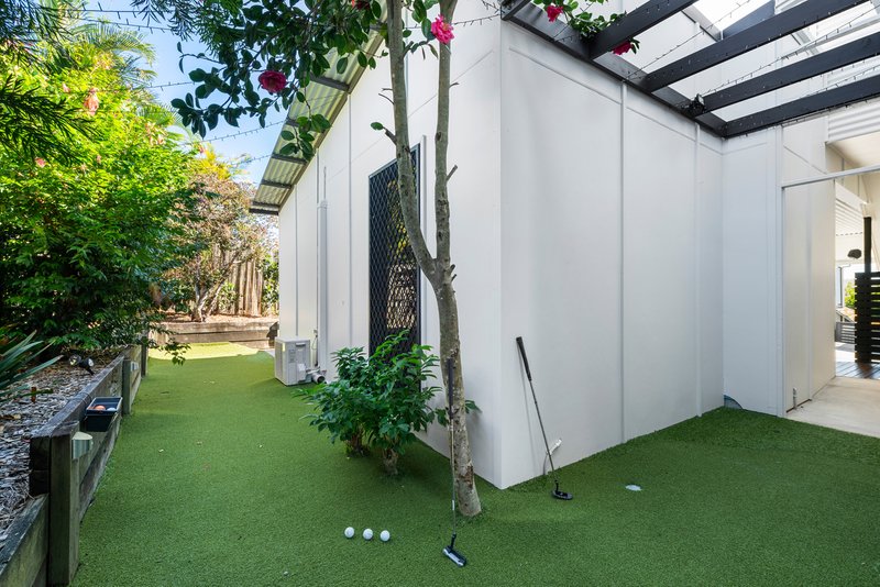 Photo - 33 Culla Culla Street, Battery Hill QLD 4551 - Image 18