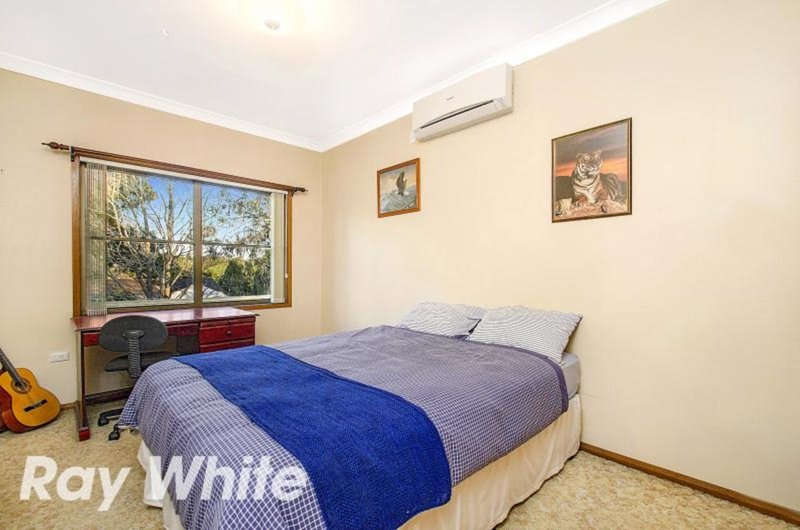 Photo - 33 Cumberland Avenue, Castle Hill NSW 2154 - Image 8