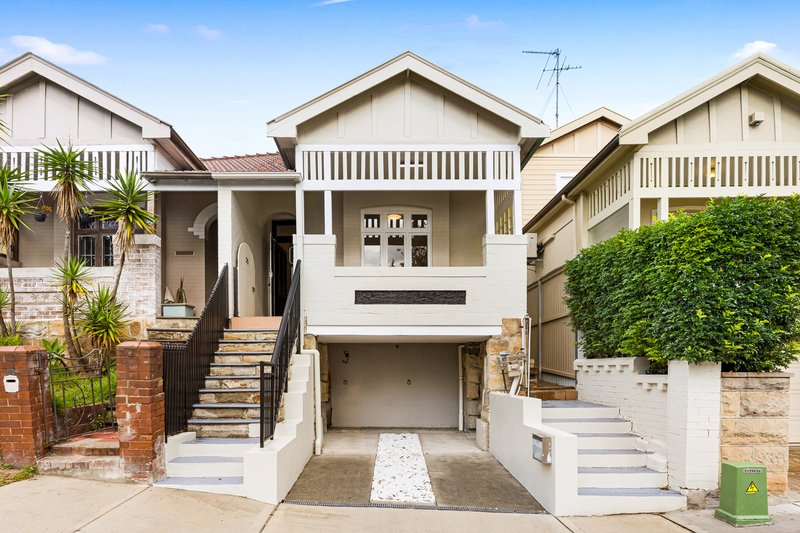 Photo - 33 Curlewis Street, Bondi Beach NSW 2026 - Image 1