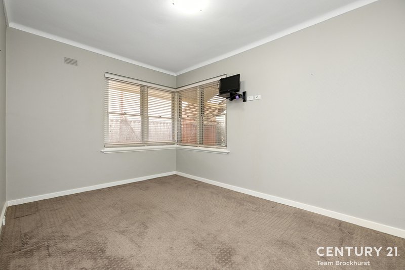 Photo - 33 Daglish Street, Narrogin WA 6312 - Image 19