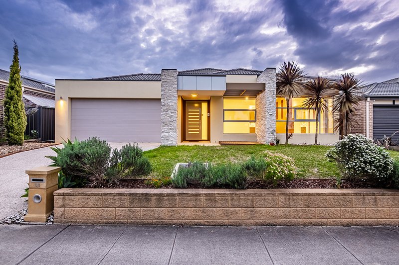 33 Datura Avenue , Cranbourne North VIC 3977