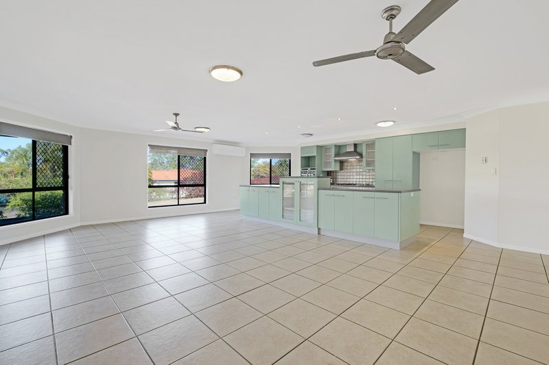 Photo - 33 Dedekind Avenue, Benaraby QLD 4680 - Image 9