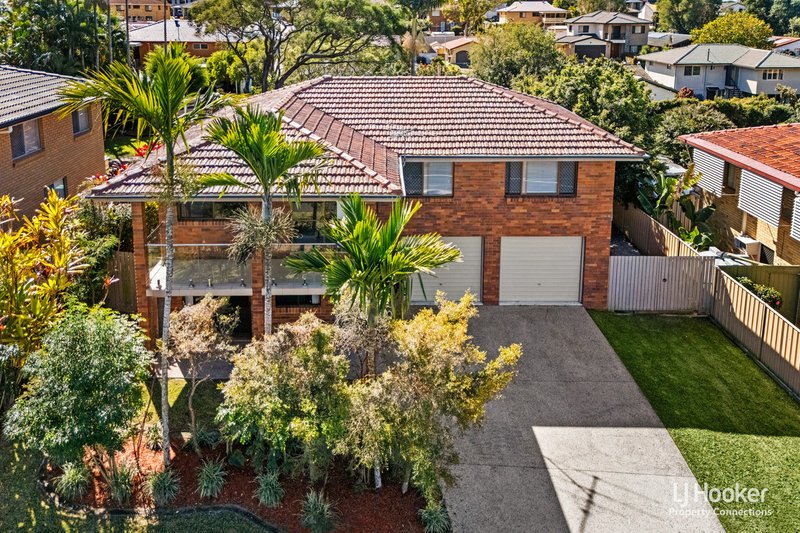 Photo - 33 Denver Road, Carseldine QLD 4034 - Image 1