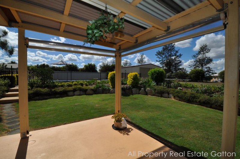 Photo - 33 Deroydon Court, Adare QLD 4343 - Image 13