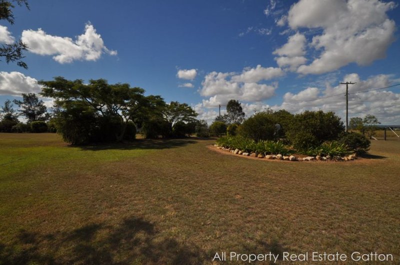 Photo - 33 Deroydon Court, Adare QLD 4343 - Image 18