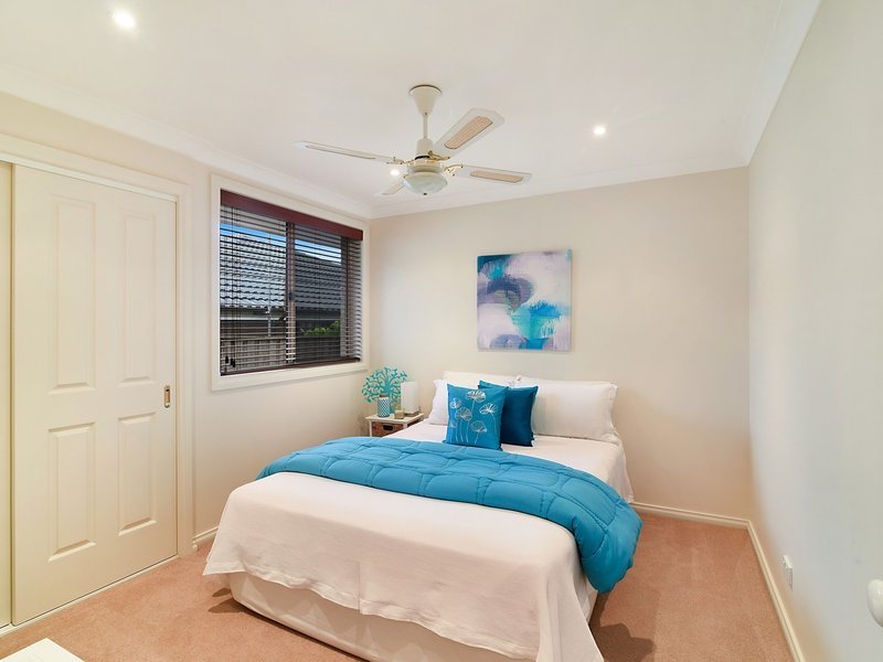 Photo - 33 Derwent Drive, Lake Haven NSW 2263 - Image 12