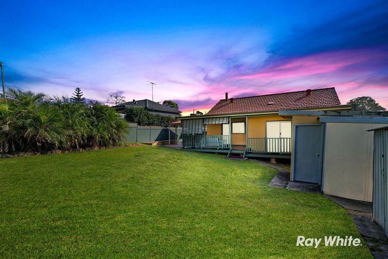 Photo - 33 Derwent Parade, Blacktown NSW 2148 - Image 9