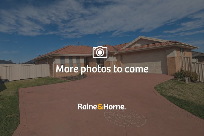 Photo - 33 Devon Street, Greta NSW 2334 - Image 4