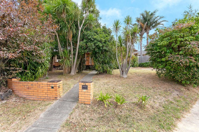 33 Dorset Road, Ferntree Gully VIC 3156