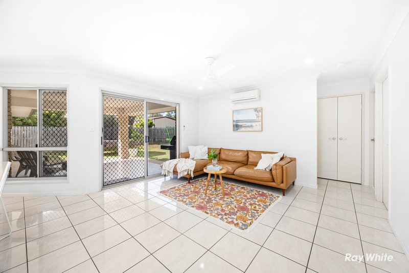 Photo - 33 Dune Circle, Lammermoor QLD 4703 - Image 5