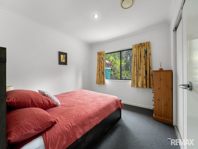 Photo - 33 Dunebean Drive, Banksia Beach QLD 4507 - Image 18
